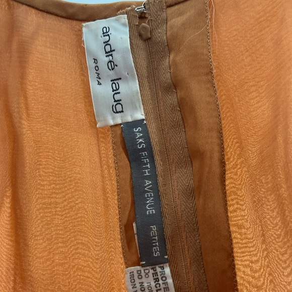 Italy made Silk Sak’s Fifth Ave Sleeveless Blouse Petites Sz 10 Copper color A1 - Picture 8 of 9